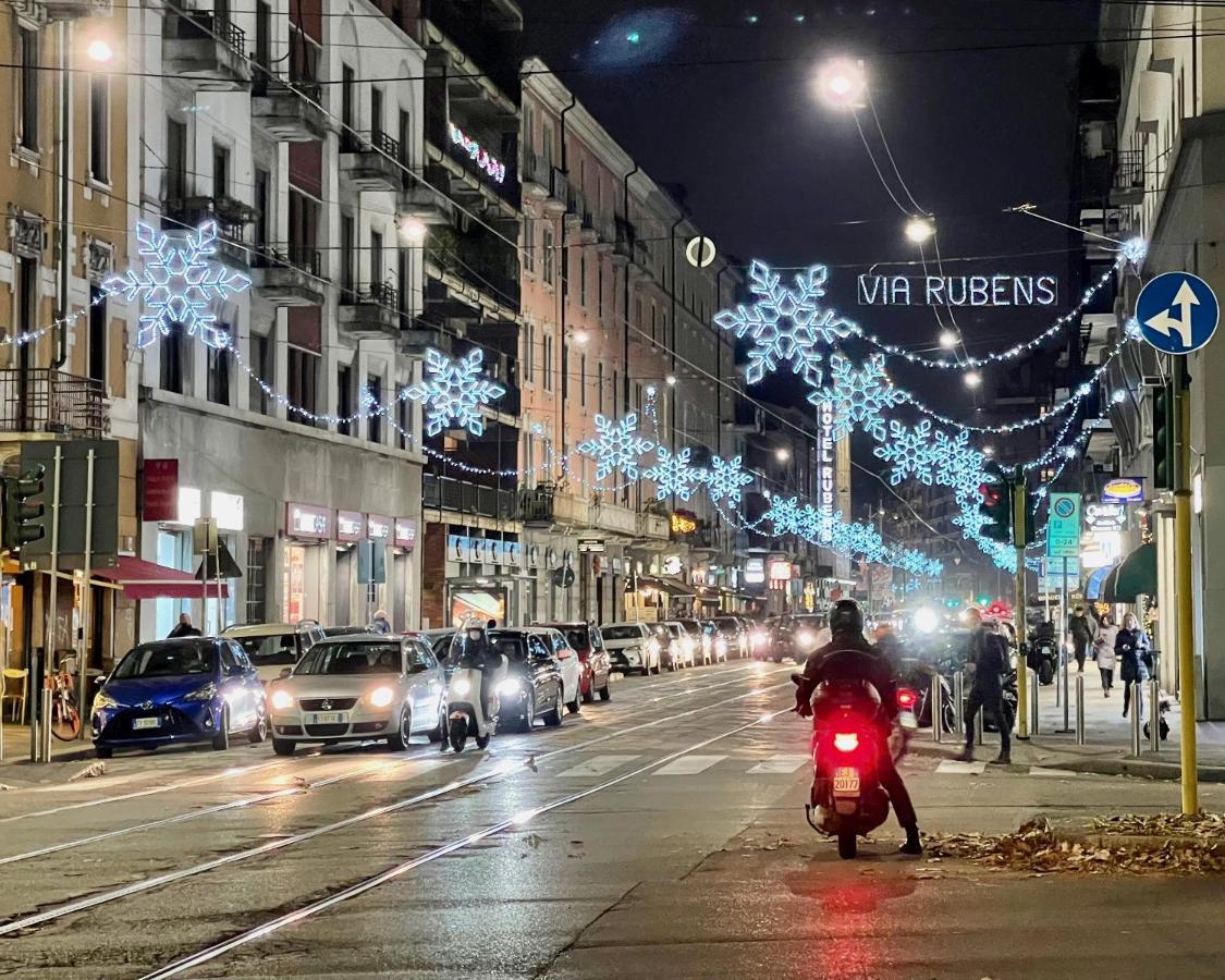 Luxury Downtown - Milan Mf Apartments Dış mekan fotoğraf