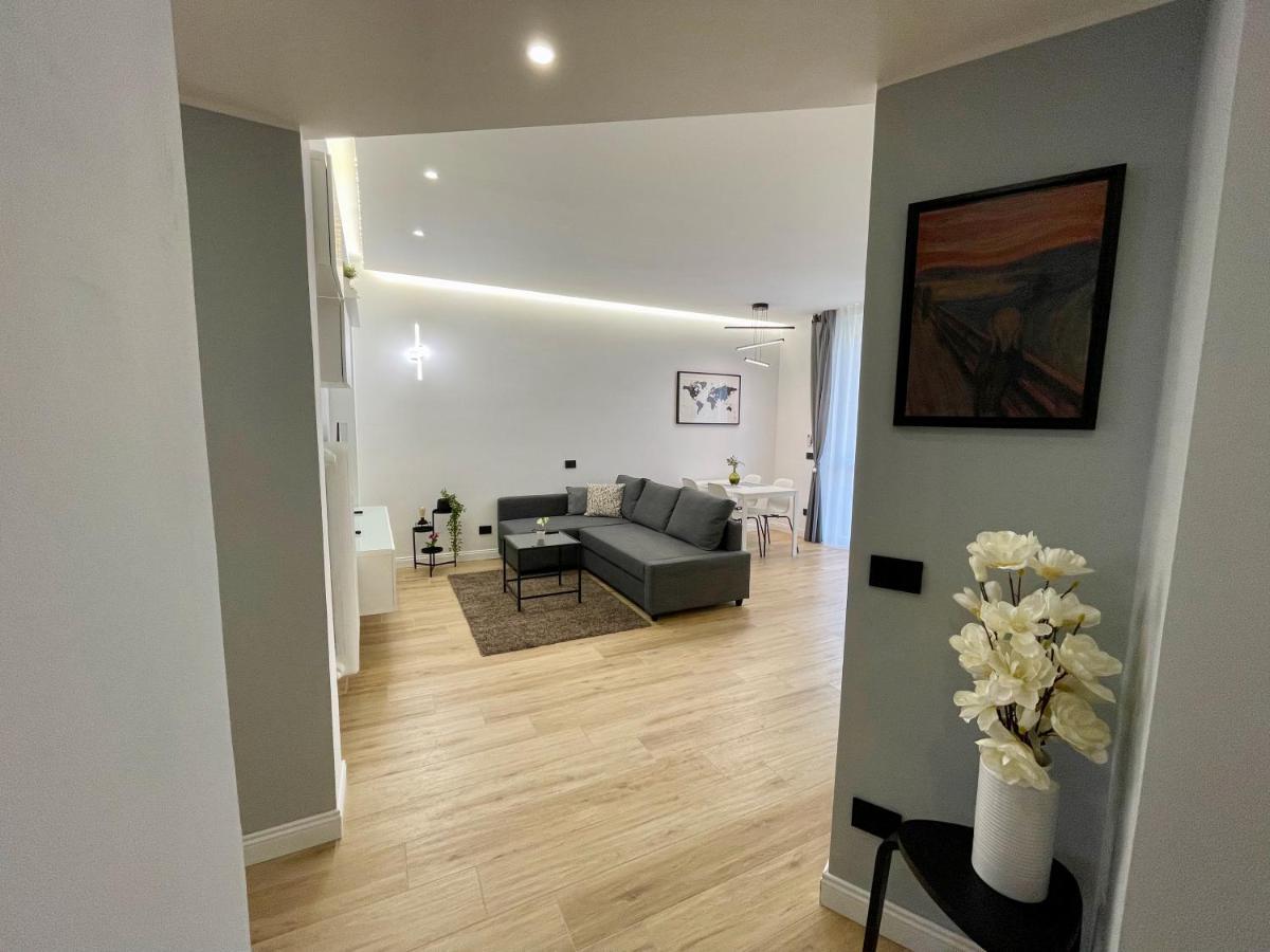 Luxury Downtown - Milan Mf Apartments Dış mekan fotoğraf