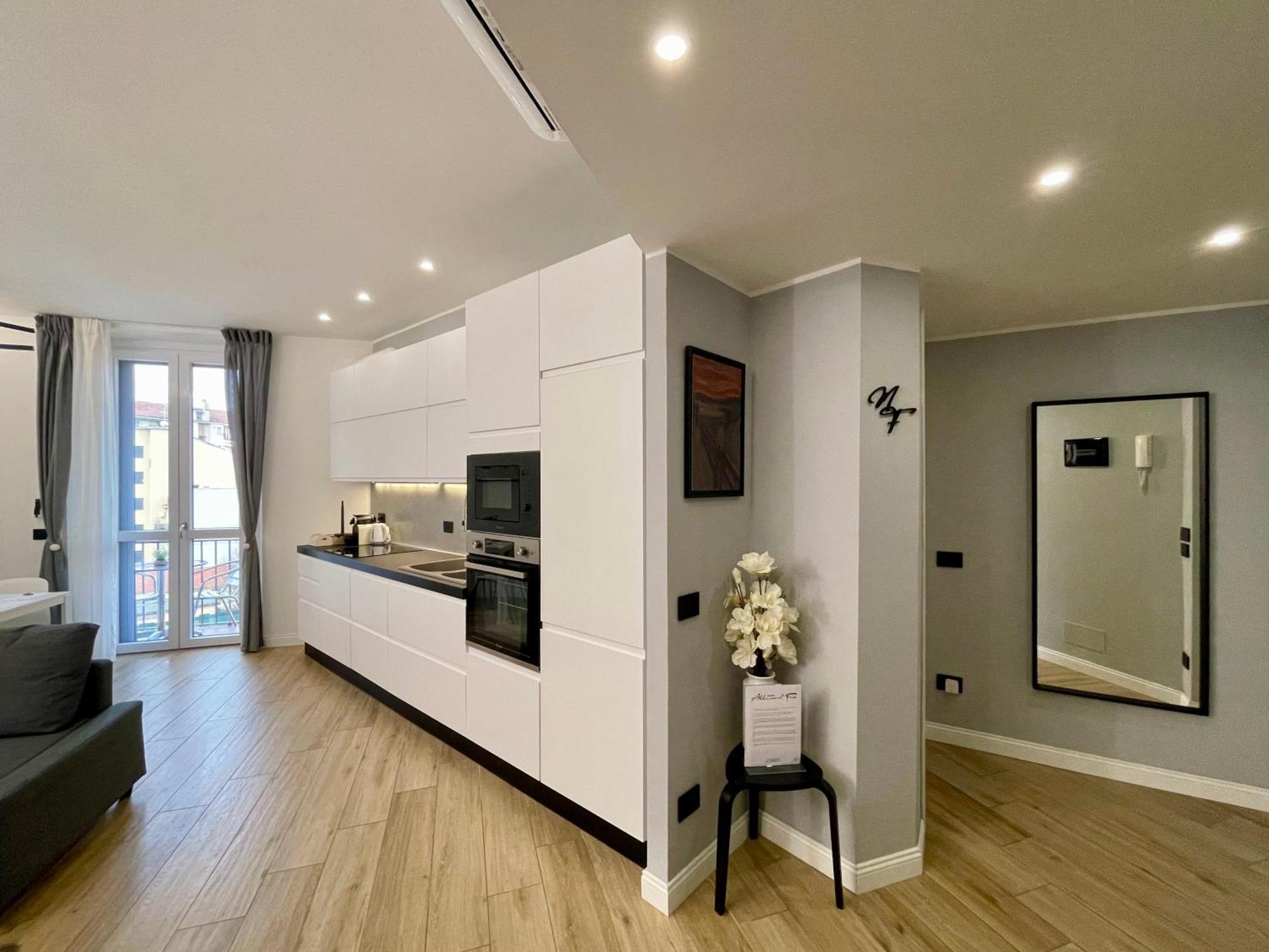 Luxury Downtown - Milan Mf Apartments Dış mekan fotoğraf